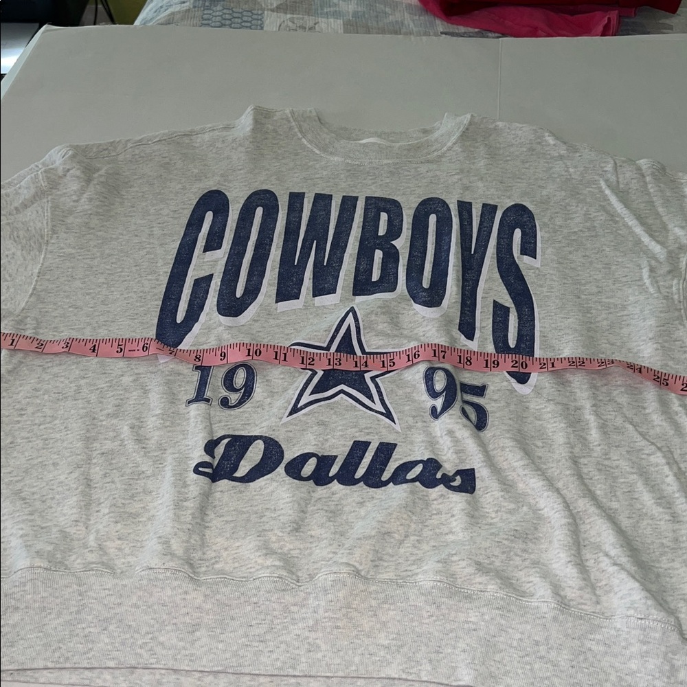 Abercrombie Dallas cowboys sweatshirt - Picture 3 of 4